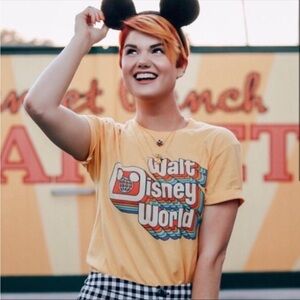 Walt Disney World Retro T-shirt, Vintage Tees -Yellow, Rainbow-